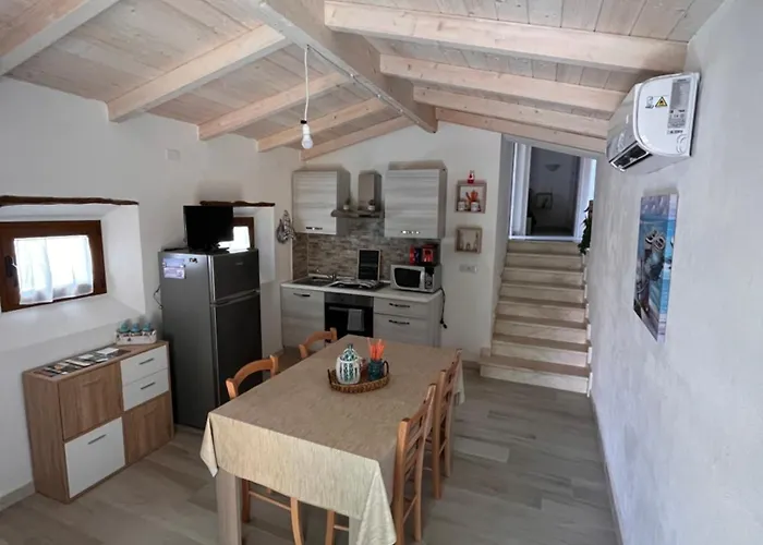 Residenza Del Sole Дом отдыха Сант'Анна-Аррези